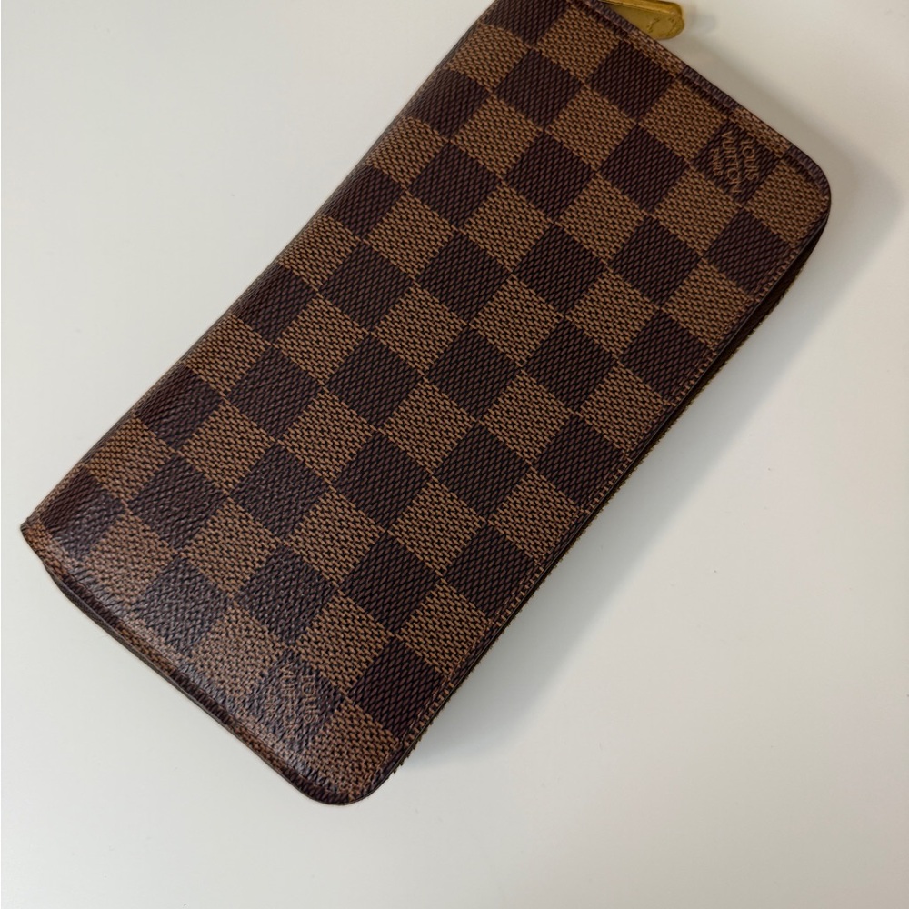 Louis Vuitton Brown Zippt Wallet